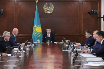 Фотография к новости: Рост доходов и снижение инфляции: Бектенов раскрыл программу экономических мер