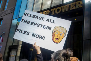 Фотография к новости: Трамп подписал закон об опубликовании "файлов Эпштейна"