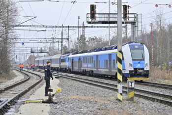 Фотография к новости: В Чехии скоростной поезд врезался в пассажирский, есть тяжелораненые