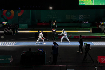 Фотография к новости: Казахстанские фехтовальщики обыграли Саудовскую Аравию и завоевали золото Исламских игр