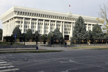 Фотография к новости: В Кыргызстане прошли обыски у оппозиционеров и задержания на фоне дела о массовых беспорядках