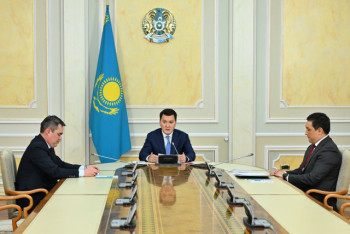 Фотография к новости: Казахстанцы всё реже отказываются от гражданства — Карин