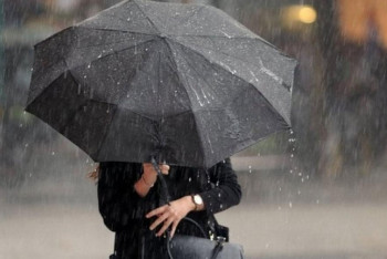 Фотография к новости: Сильный ветер, снег и гололёд: какая погода ждет Казахстан 26 ноября