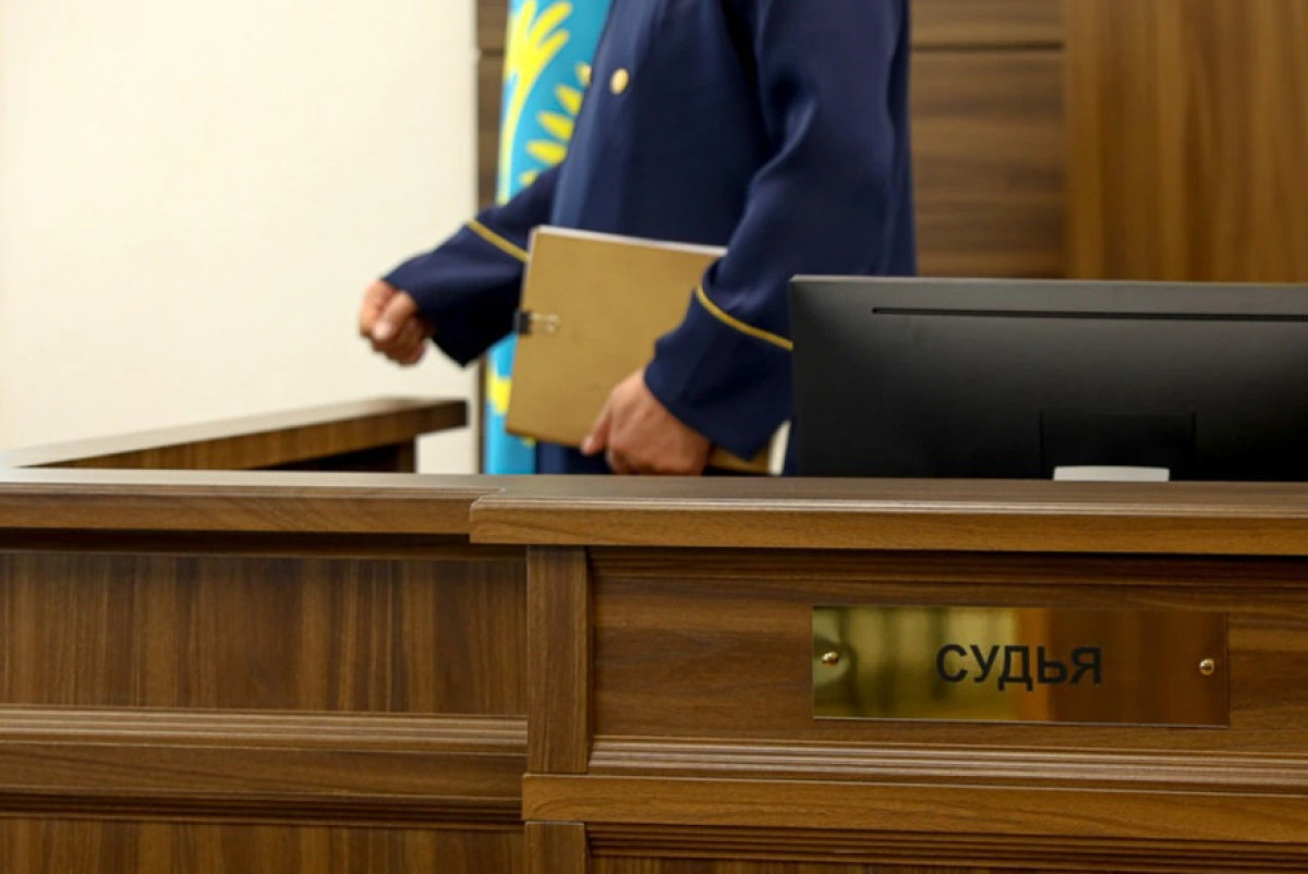 Экс-акима осудили за присвоение средств сельских жителей