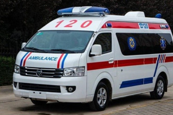 Фотография к новости: 11 человек погибли на путях при наезде поезда в Китае