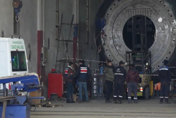 Фотография к новости: В Турции два рабочих погибли в результате несчастного случая на заводе