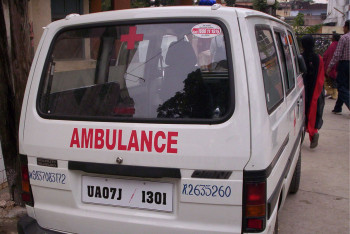 Фотография к новости: В Индии лоб в лоб столкнулись два автобуса, 11 человек погибли