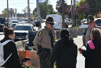 Фотография к новости: США приостановили обработку заявок на иммиграцию из 19 стран