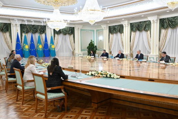 Фотография к новости: Токаев обсудил дальнейшее сотрудничество с Антониу Коштой