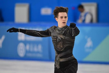 Фотография к новости: Фигурист Михаил Шайдоров занял шестое место в короткой программе финала Гран-при