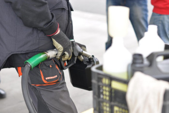 Фотография к новости: Казахстан берёт под жёсткий контроль нелегальный вывоз топлива