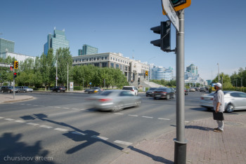 Фотография к новости: Автотранспорт в Казахстане будет проходить пункты пропуска за 10 минут