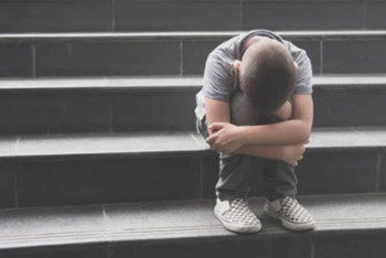 Фотография к новости: В Казахстане фиксируют рекордный рост преступлений против детей