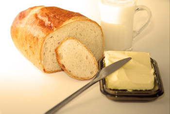 Фотография к новости: Сливочное масло в пять раз дороже нормы: актюбинских бизнесменов оштрафовали