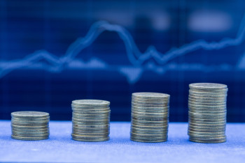 Фотография к новости: Как казахстанцы оценили инфляцию в ноябре?