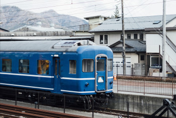 Фотография к новости: 52 человека отравились угарным газом в поезде в Алматы, дети в реанимации
