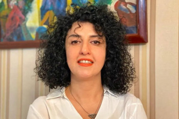 Фотография к новости: Иран арестовал Нобелевскую лауреатку, борца за права женщин Наргиз Мохаммади