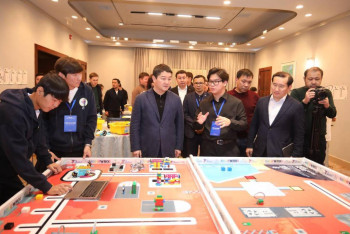 Фотография к новости: В Актау наградили победителей конкурсов IT-форума Digital Mangystau 2025