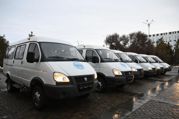 Фотография к новости: В Жетысу учреждениям культуры вручили новые автомобили