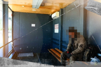 Почему тёплые остановки Астаны превратились в "ночлежки" для бездомных - что думает акимат?