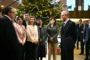 Фотография к новости: Токаев провел встречу с казахстанскими специалистами в Японии