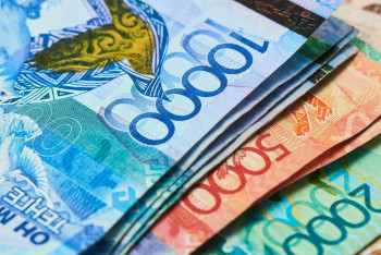 Фотография к новости: В 2026 году на развитие промышленных проектов выделят 330 млрд тенге