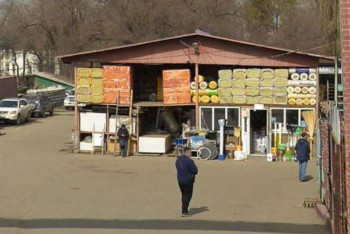 Фотография к новости: В Алматы начат снос незаконного рынка