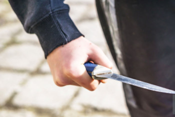 На иностранца напали с ножом на вокзале Астаны