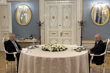 Фотография к новости: Путин встретился с Назарбаевым в Кремле