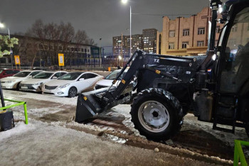 Фотография к новости: Коммунальные службы Астаны усилили работу из-за гололёда