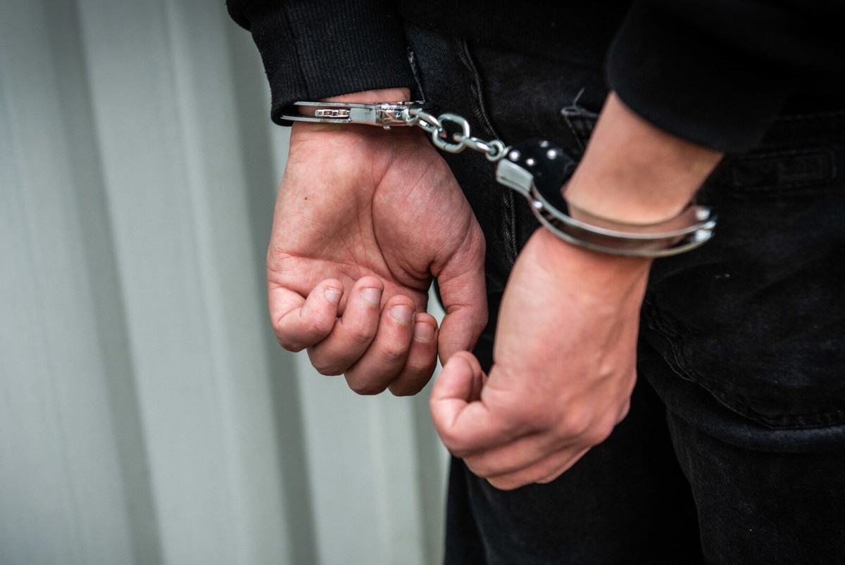 Подозреваемого в мошенничестве на 100 млн экстрадировали из России в Казахстан