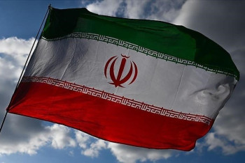 Фотография к новости: Массовые протесты в Иране: 35 человек убиты и 1200 арестованы