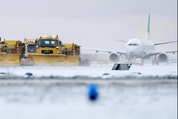 Фотография к новости: Сильные снегопады парализовали Европу