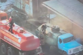 Фотография к новости: 17 тонн ГСМ и миллиард тенге: МВД накрыло топливный канал в Шымкенте