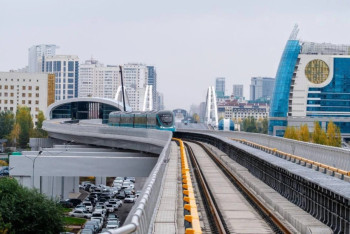 Фотография к новости: "Едет почти бесшумно": как жители Астаны реагируют на тестовый запуск LRT