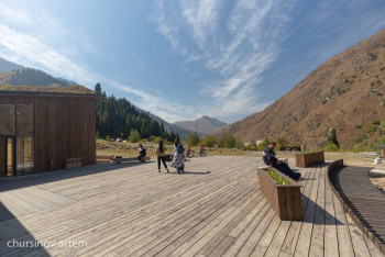 Фотография к новости: Путешественникам упростили поиск гидов по Казахстану