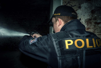 Фотография к новости: 11-летний мальчик застрелил отца в США после конфликта из-за игровой приставки