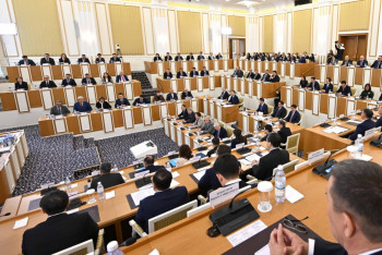 Фотография к новости: Конституционный совет подвёл итоги первого заседания комиссии