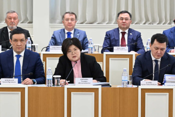 Фотография к новости: Эльвира Азимова: Конституционная реформа вызвала широкое общественное обсуждение