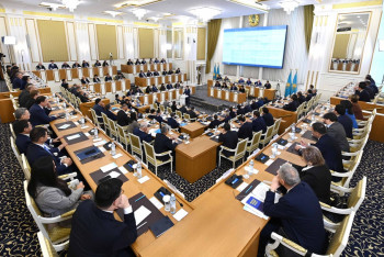 Фотография к новости: Политические партии получат институциональную роль в Казахстане