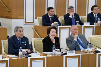 Фотография к новости: В Конституции Казахстана могут закрепить экологические обязательства граждан