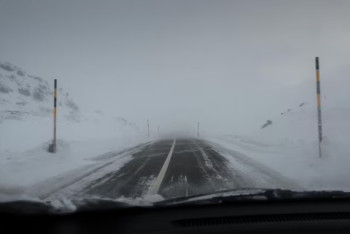 Фотография к новости: Снег и метель накроют трассы в 12 регионах Казахстана