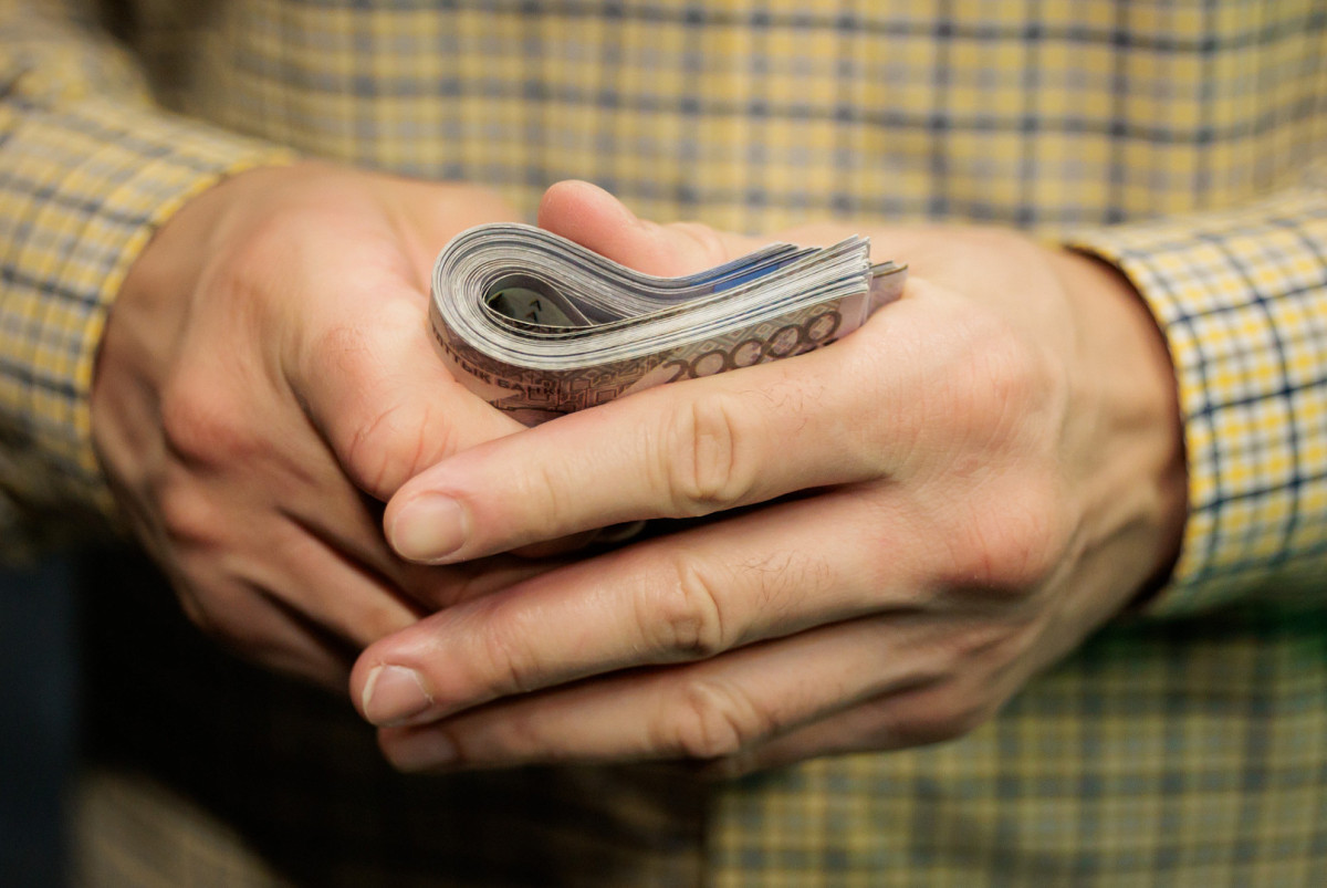 Соцпомощь только для нуждающихся казахстанцев: кто останется без поддержки