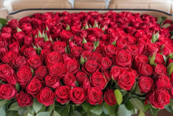 Фотография к новости: Гигантская партия роз с опасным трипсом задержана в Караганде