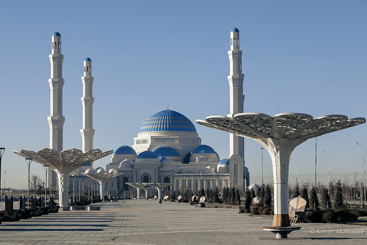 В Казахстане утвердили размер фитр-садака на 2026 год