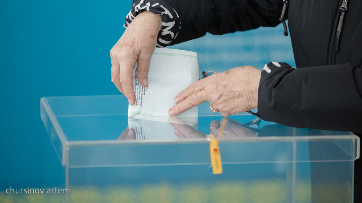 В Казахстане проходят выборы в мажилис и маслихаты