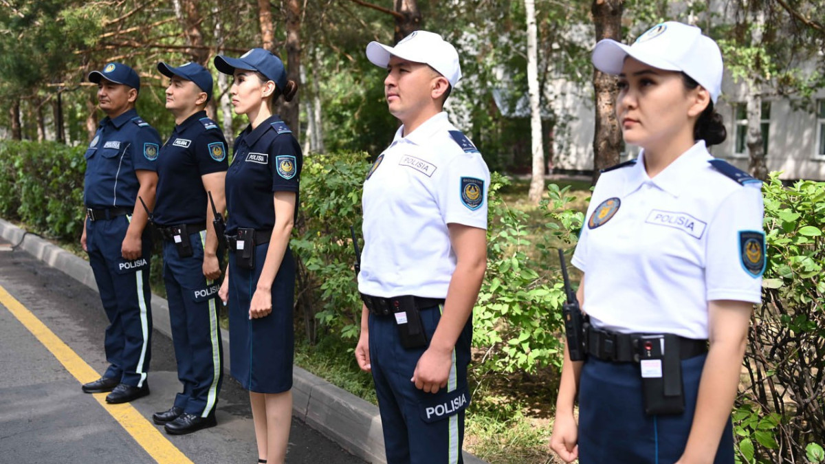 Новую форму Национальной гвардии и туристической полиции представили сегодня в МВД