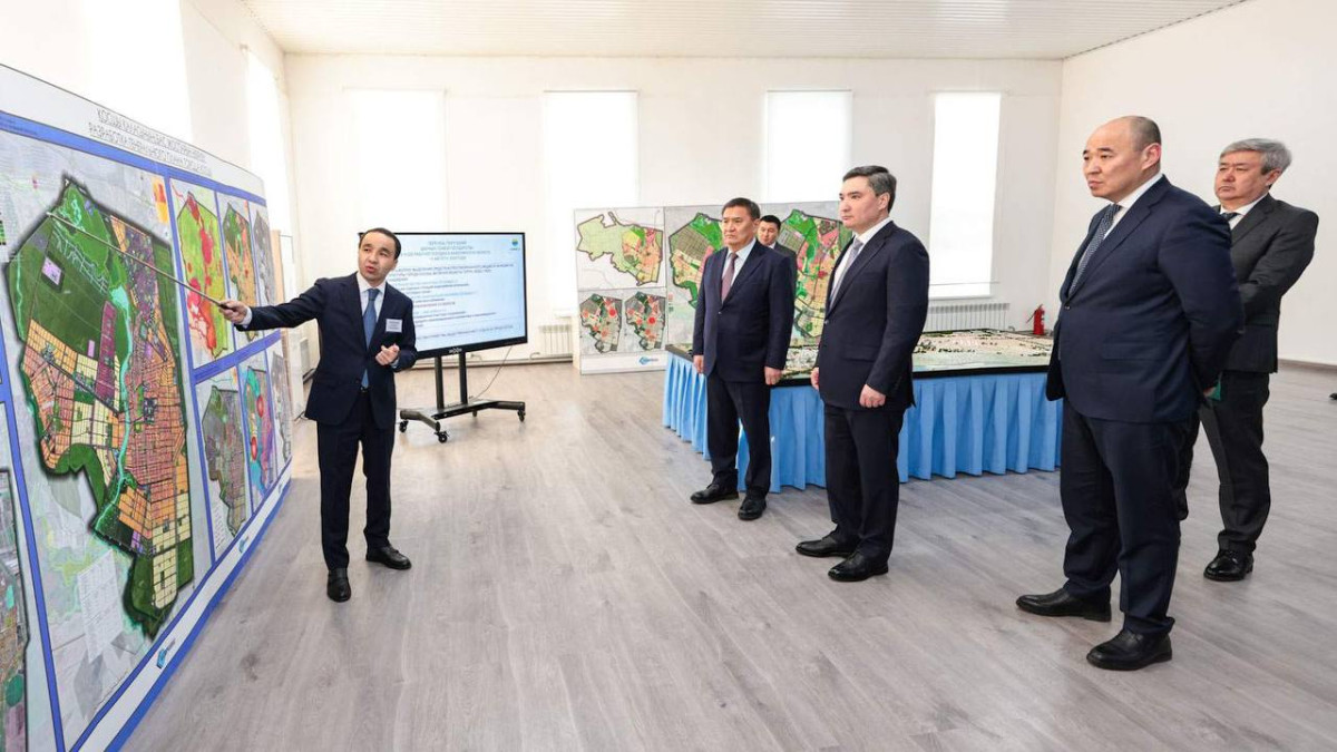 Олжас Бектенов в Косшы