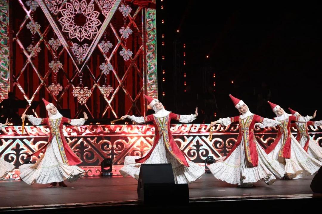 55-летие легендарного ансамбля "GULDER" отметили в Астане